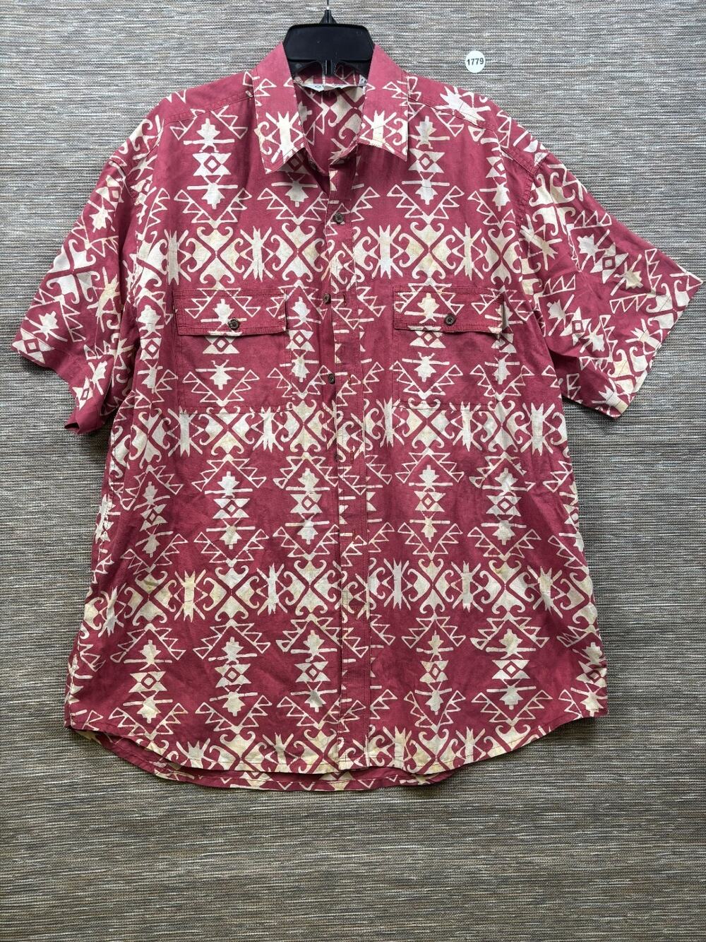 Orvis Button Up Shirt Men’s Size XL Red Aztec Print Short Sleeve Summer Casual